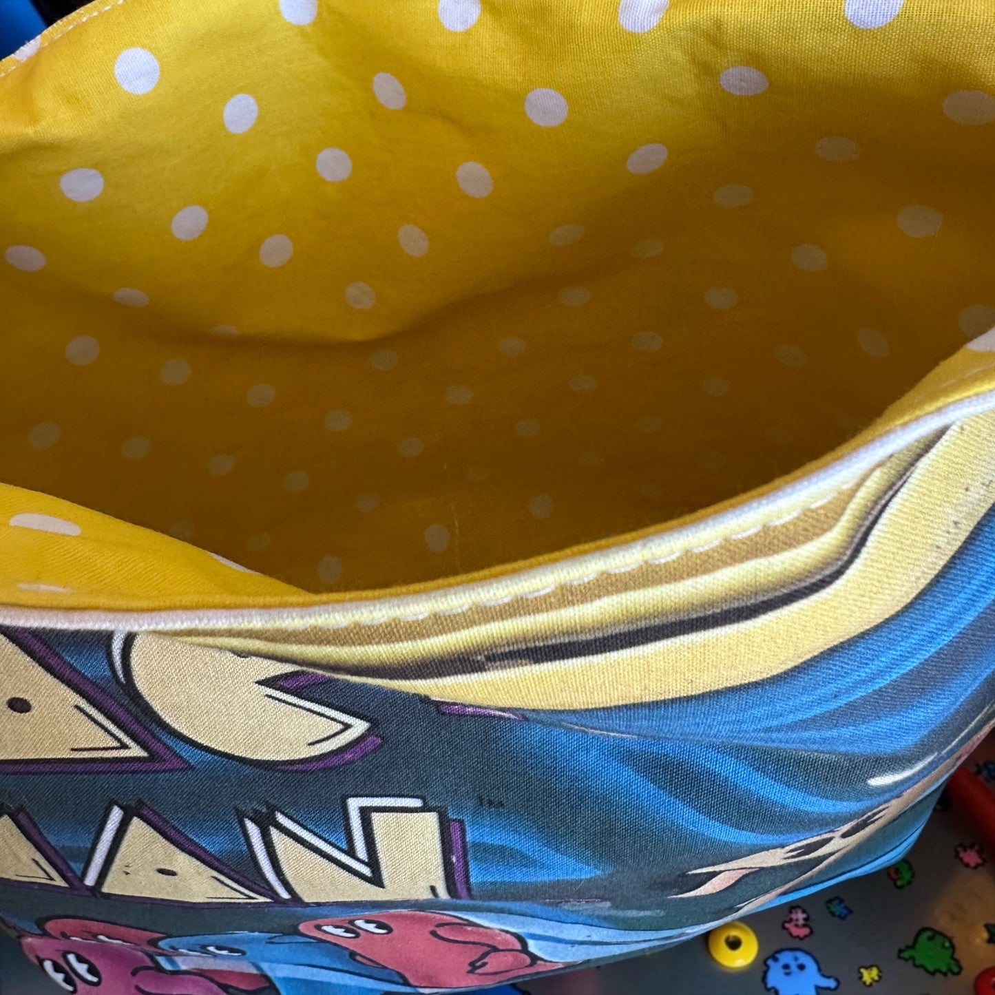 80’s Lunchbox Tote Collection