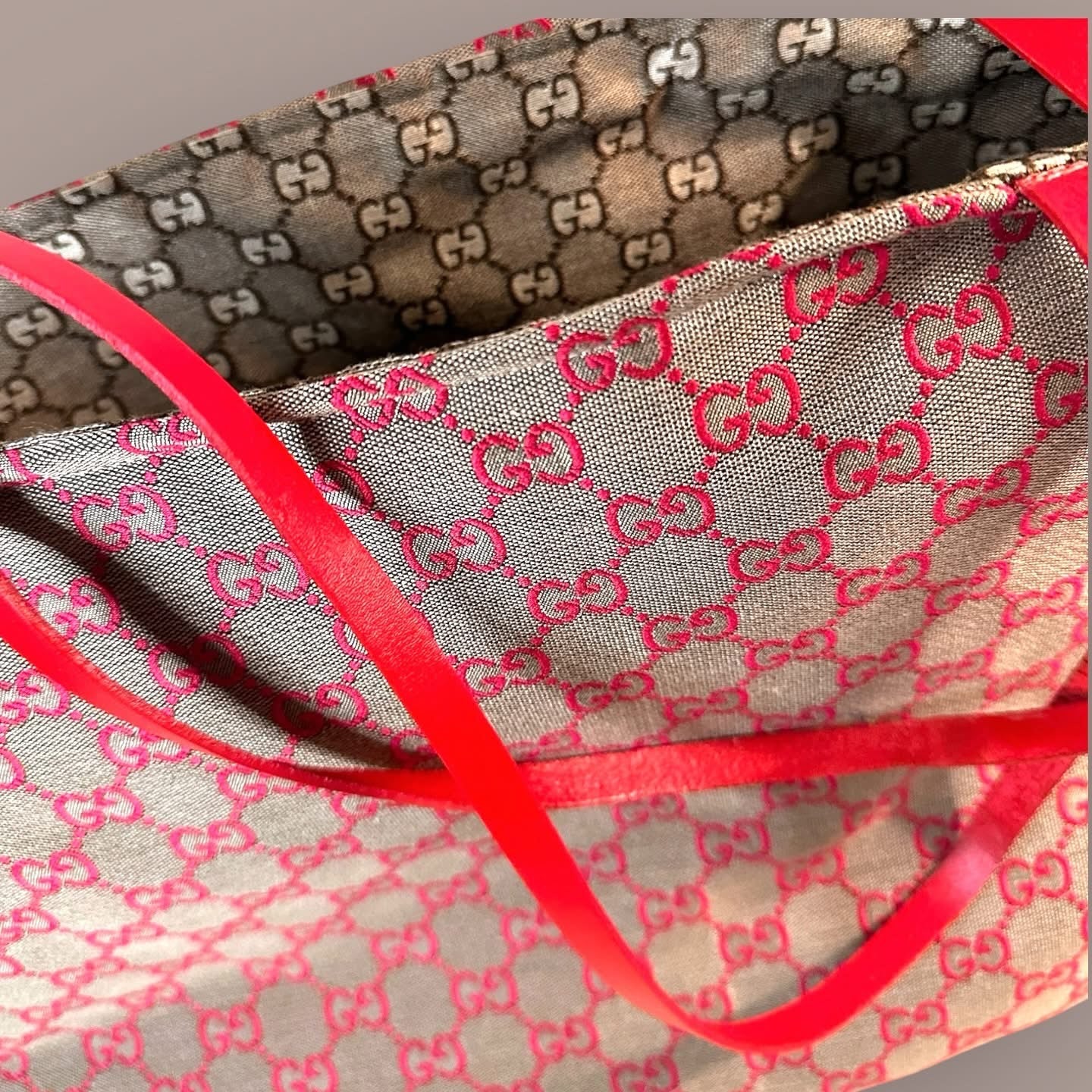 Mamacita Reversible Tote – Red & Tan GG Edition